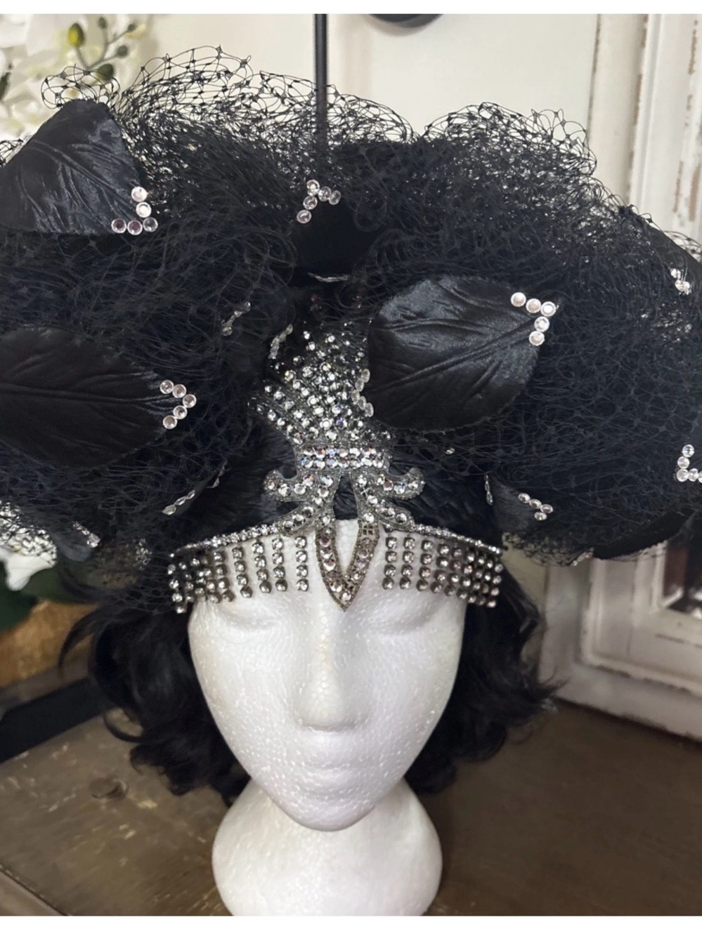 Black Rhinestone Feather Full Netting Headpiece - Decorative Women's Accessory